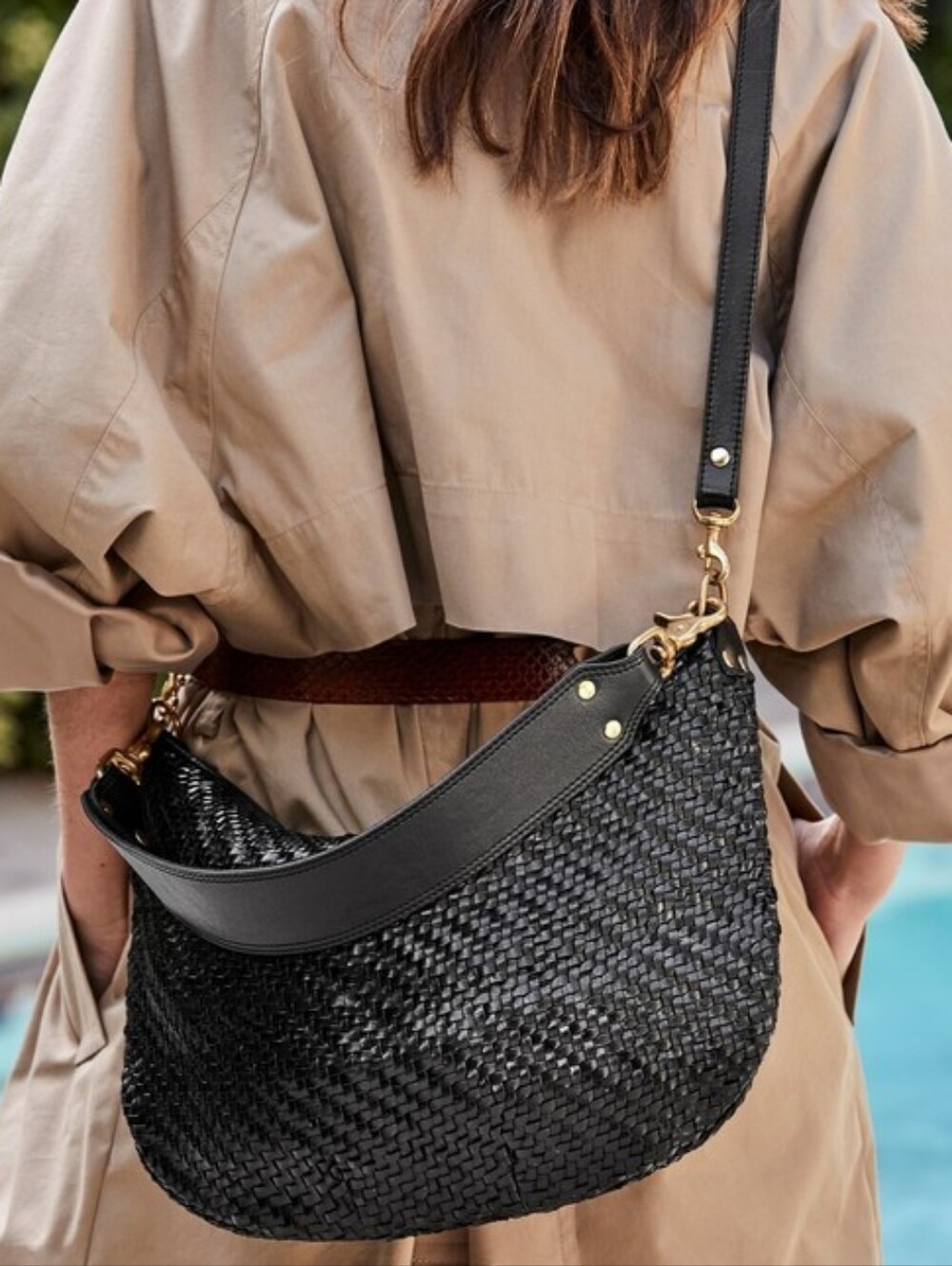LIKE NEW CLARE V MOYEN MESSENGER BAG - BLACK ZIG ZAG WOVEN LEATHER
